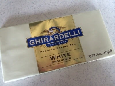 ホワイトチョコレート：Ghirardelli Premium Baking Bar White Chocolate