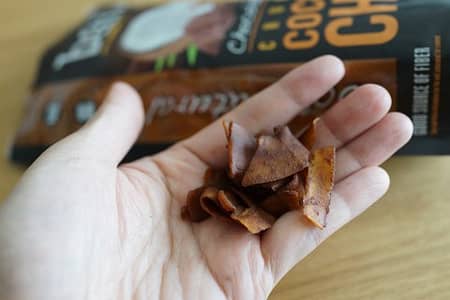 ココナッツチップス：Bare Fruit Crunchy Coconut Chips Chocolate Bliss
